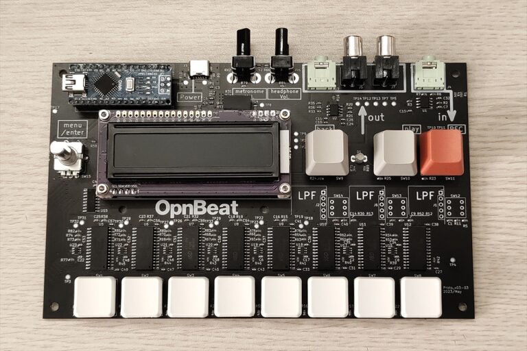 Pre-soldered board of SnapBeat, the simple Lo-fi sampler