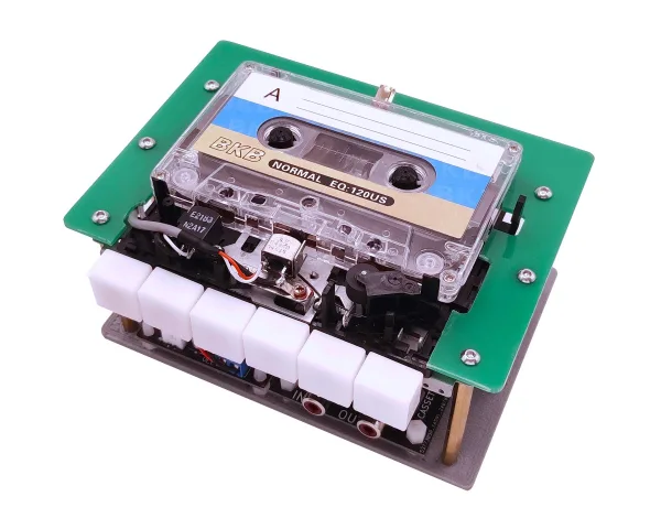 cassette player and tape recorder (green)